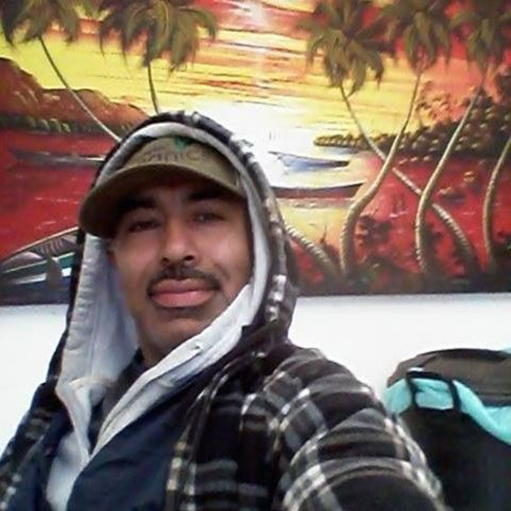 Meet your Posher, Lorenzo